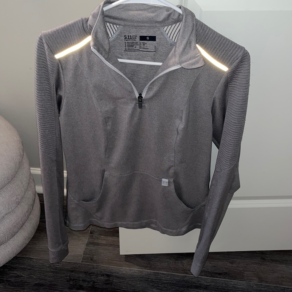 Small gray 511 1/2 zip up